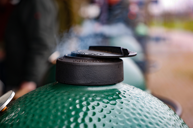 <h2>BBQ's, Grills & Smokers</h2>