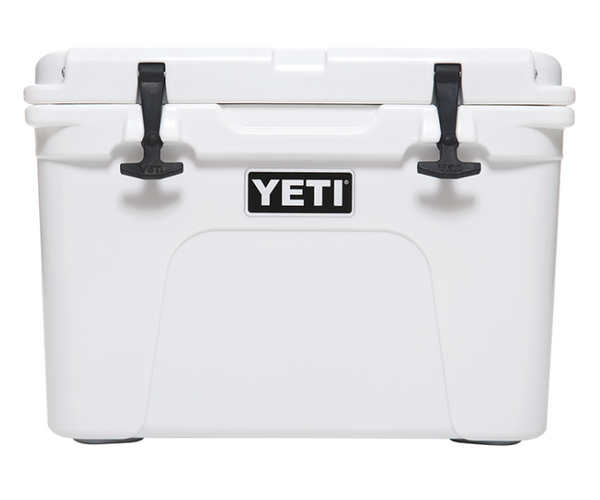 Yeti tundra 35 brand outlet new cooler