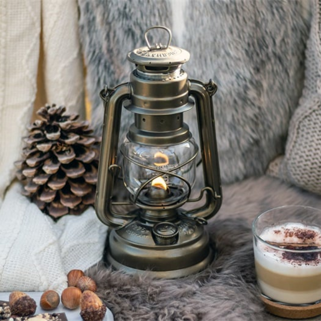 Feuerhand Original Feuerhand Stormlantaarn Brons