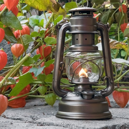 Feuerhand Original Feuerhand Stormlantaarn Brons