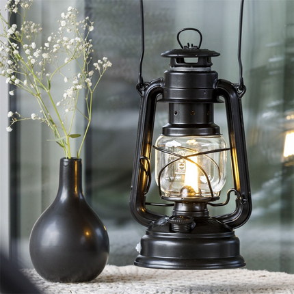 Feuerhand Original Feuerhand Stormlantaarn Mat Zwart LED