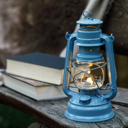 Feuerhand Original Feuerhand Stormlantaarn Pastel Blauw