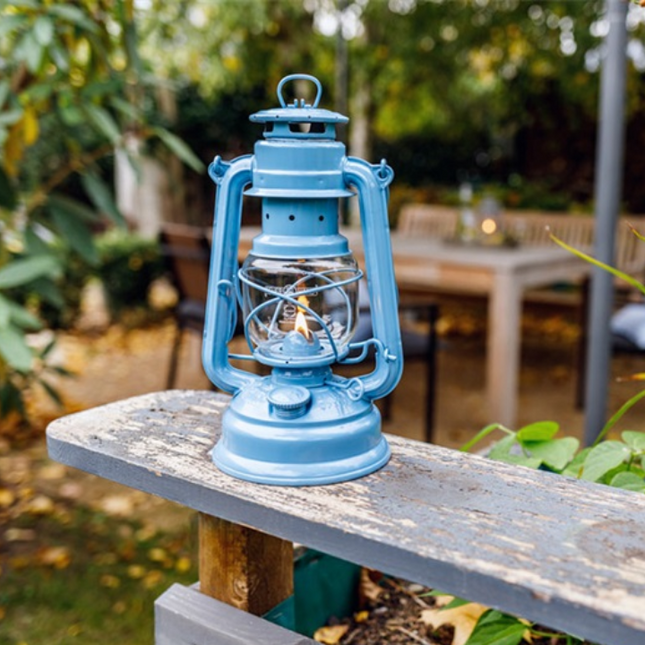 Feuerhand Original Feuerhand Stormlantaarn Pastel Blauw