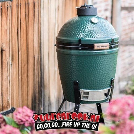 Big Green Egg Medium + Table Nest