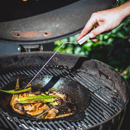 The Windmill Cast Iron Paella Pan / Sauteerpan