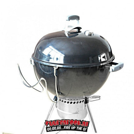 Lid holder for 47 &amp; 57 cm Kettle BBQs