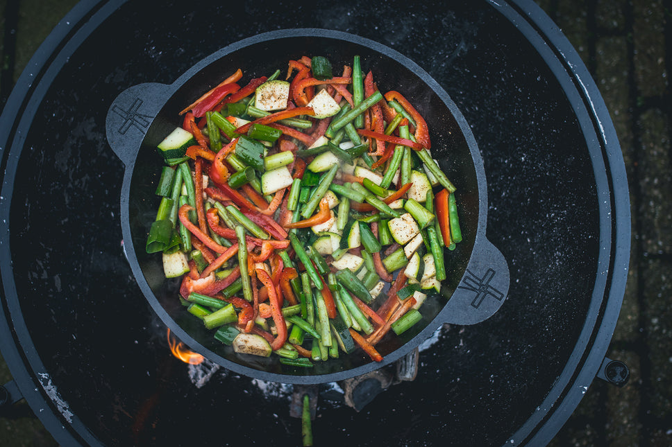 The Windmill Cast Iron Paella Pan / Sauté Pan