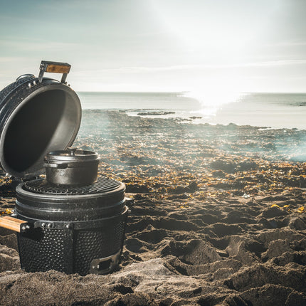 The Windmill BBQ Pan With Lid 2.5 liters