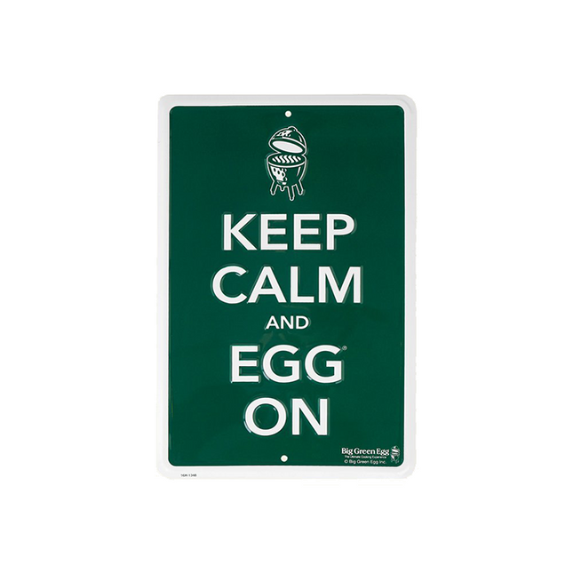 Big Green Egg Textschild Grün „Keep Calm and Egg On“.