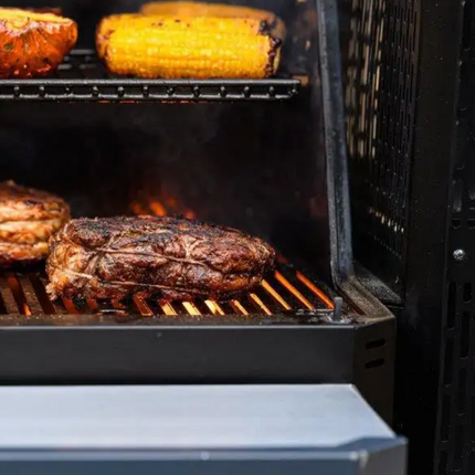 Masterbuilt Gravity Series™ 800 Digitaler Holzkohlegrill + Grill + Räucherofen