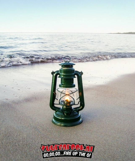 Original Feuerhand Storm Lantern Green