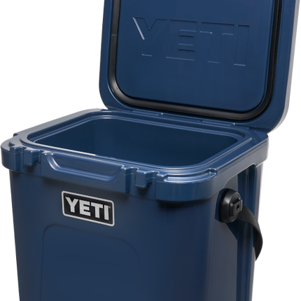 Yeti Roadie 24 Hard Cooler Navy