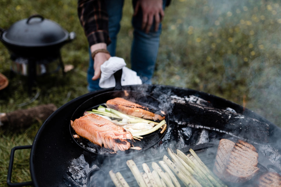 Barebones Cast Iron Flat Pan