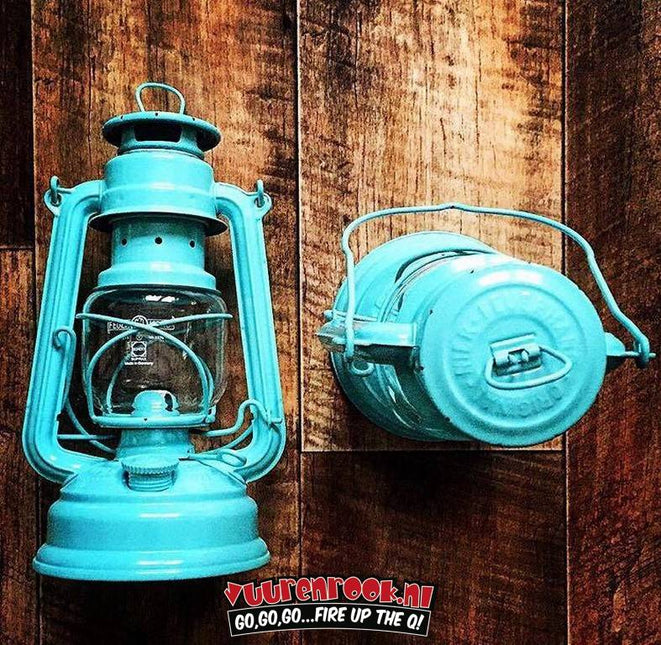 Original Feuerhand Storm Lantern Light Green