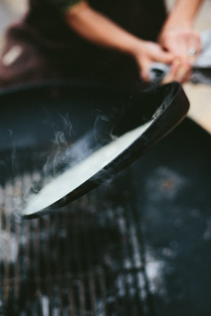 Barebones Cast Iron Flat Pan