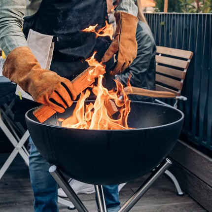 Höfats Bowl Feuerschale mit Ständer