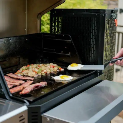 Masterbuilt Gravity Series™ 800 Digitaler Holzkohlegrill + Grill + Räucherofen