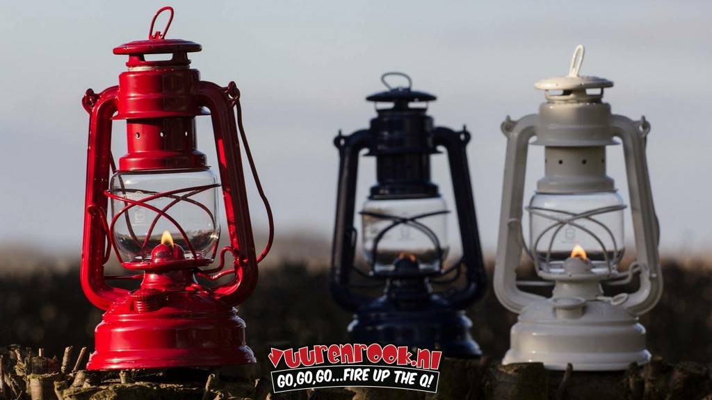 Original Feuerhand Storm Lantern Black