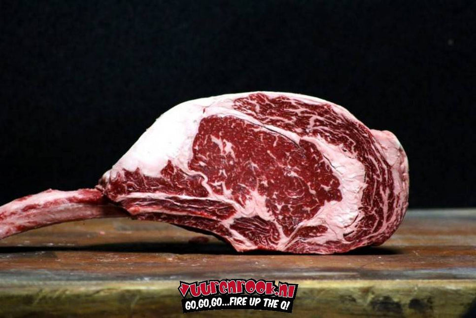 Home Made Grain Fed Tomahawk Steak 900 gram