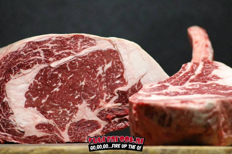 Home Made Grain Fed Tomahawk Steak 900 gram