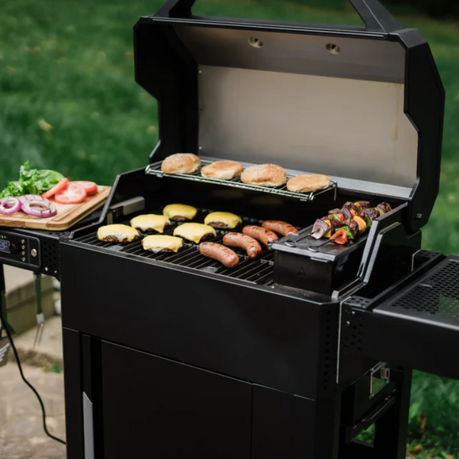 Masterbuilt Masterbuilt AutoIgnite 545 Digital Charcoal Grill