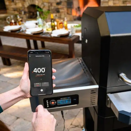 Masterbuilt Masterbuilt Gravity Series™ 800 Digital Charcoal Griddle + Grill + Smoker