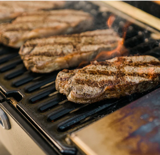 Masterbuilt Masterbuilt Portable Charcoal Grill