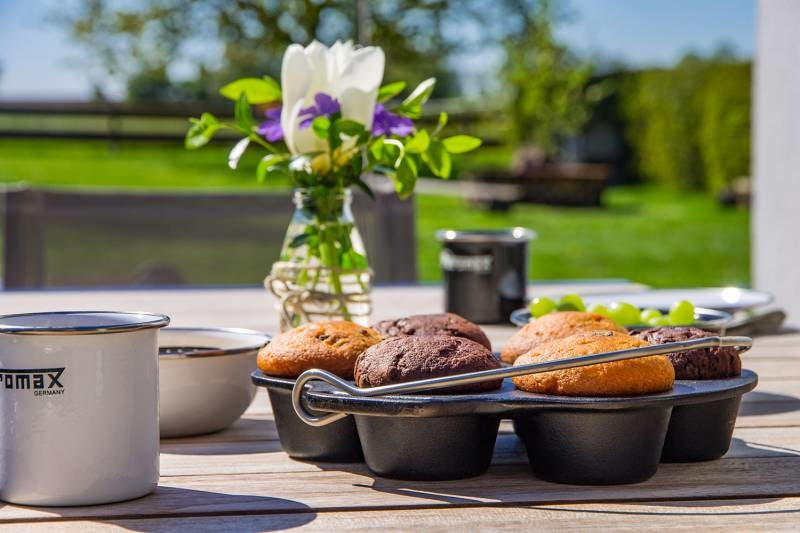 Petromax Petromax Cast Iron Muffin Pan