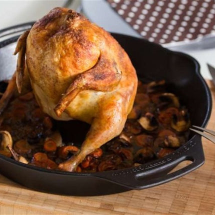 Petromax Petromax Cast Iron Turkey / Chicken Sitter 30cm