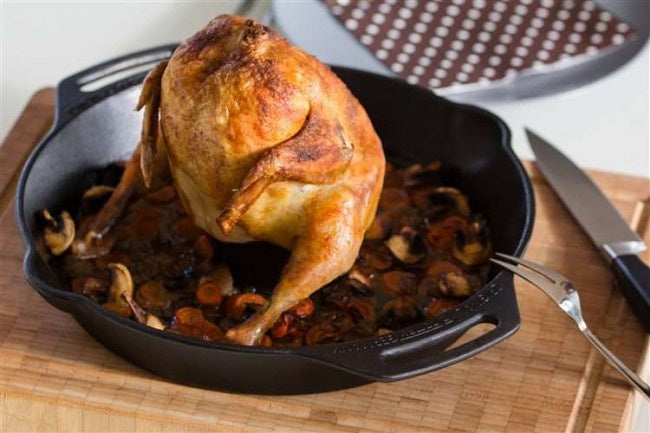 Petromax Petromax Cast Iron Turkey / Chicken Sitter 30cm