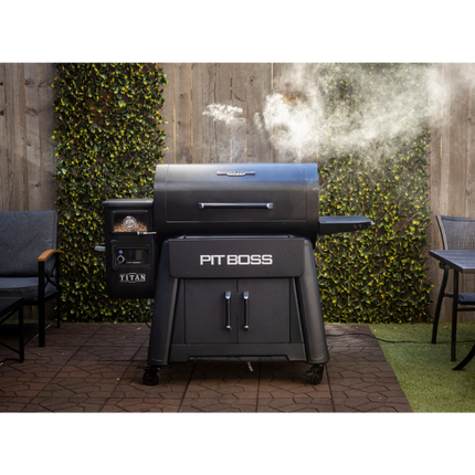 Pit Boss Pit Boss Competition Series Titan 1600