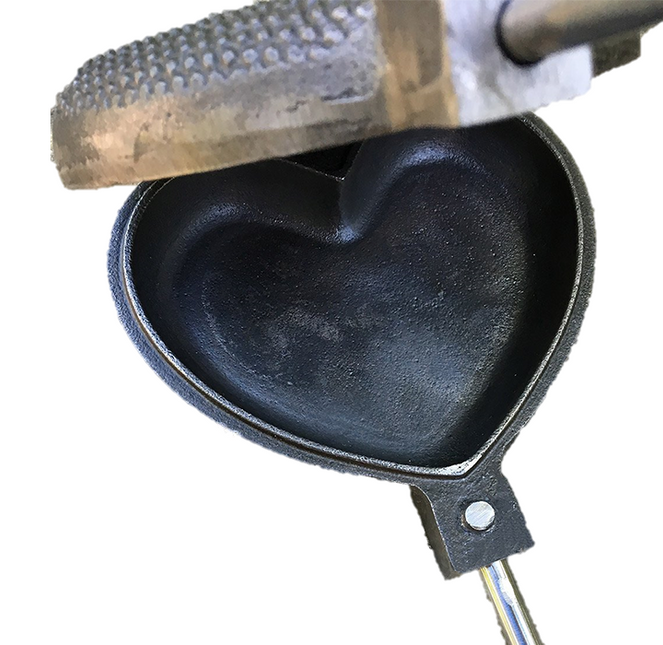 Rome's Industries Rome Pie Iron Love Pie Iron