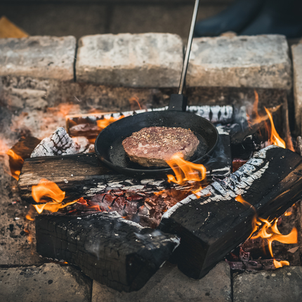The Windmill Cast Iron The Windmill Campfire Skillet met Kort Handvat