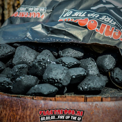 Vuur & Rook Transport Damage: Vuur&Rook Hot Coconut Briketten Pillow Shape 10 kg