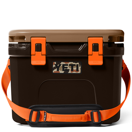 YETI Yeti Roadie 15 Hard Cooler Wetlands Camo