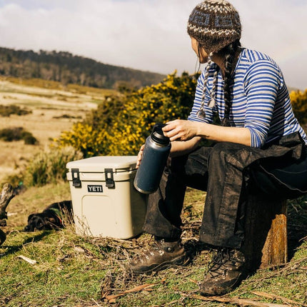 YETI Yeti Roadie 24 Hard Cooler Tan