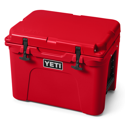 YETI Yeti Tundra 35 Hard Cooler Rescue Red